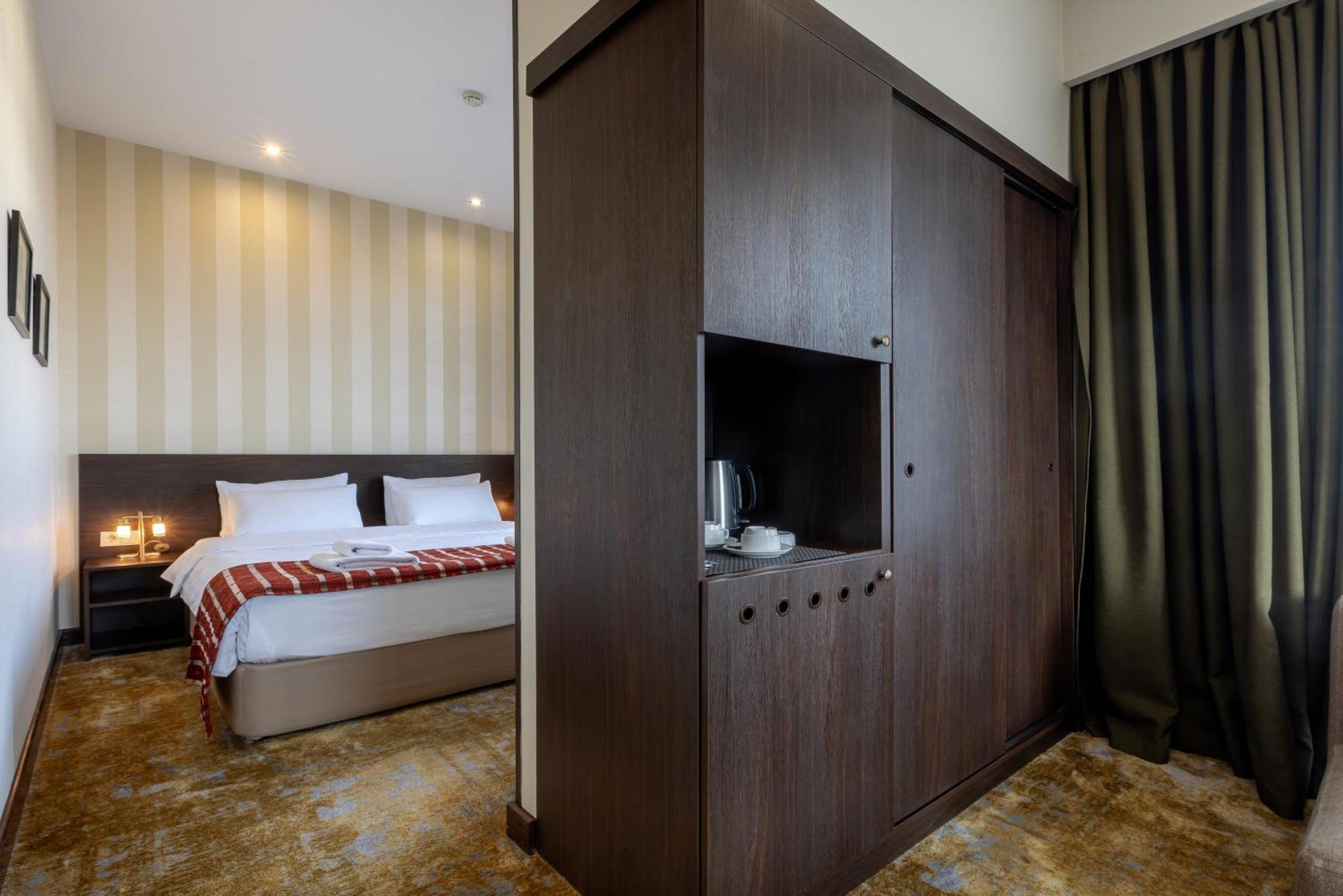 Citrus Hotel Tbilisi Room photo