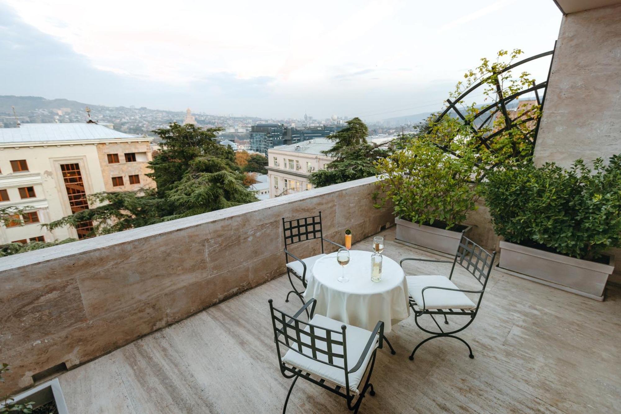 Citrus Hotel Tbilisi Exterior photo