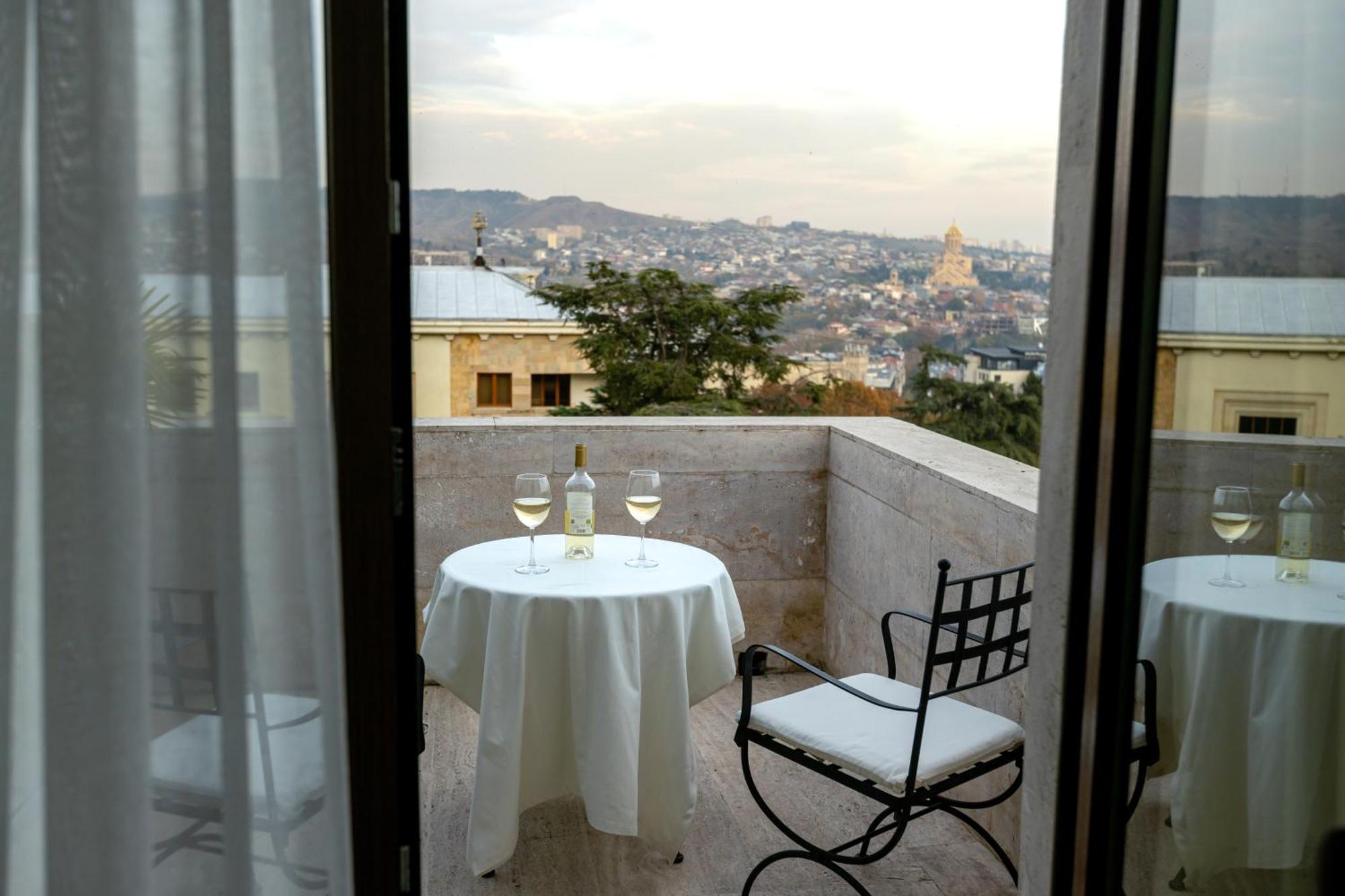 Citrus Hotel Tbilisi Exterior photo
