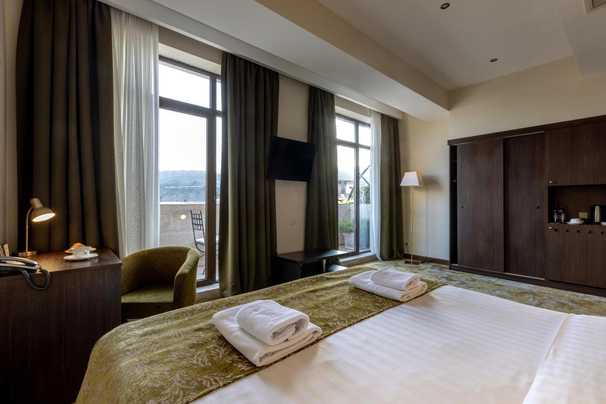 Citrus Hotel Tbilisi Exterior photo