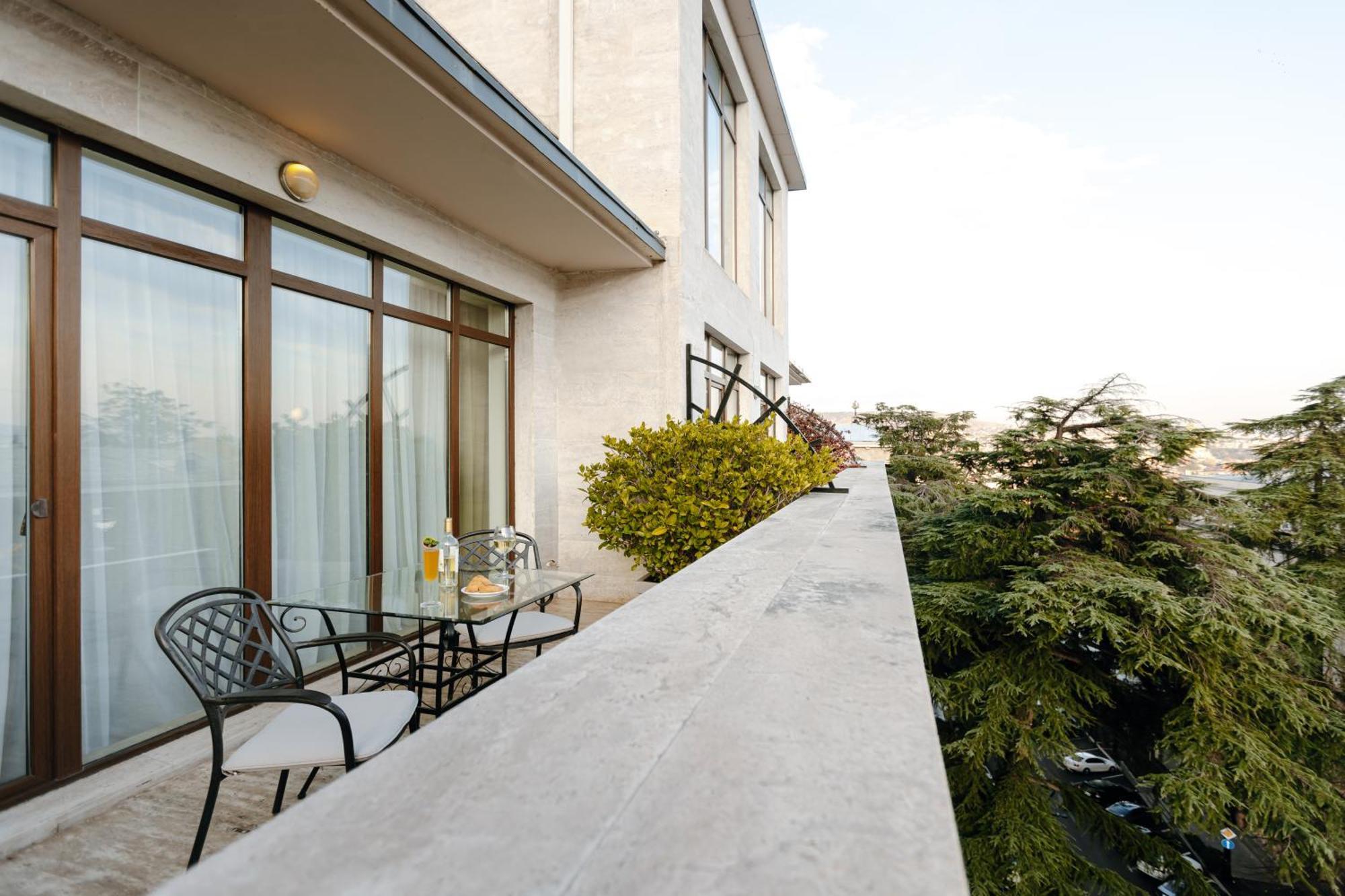 Citrus Hotel Tbilisi Exterior photo