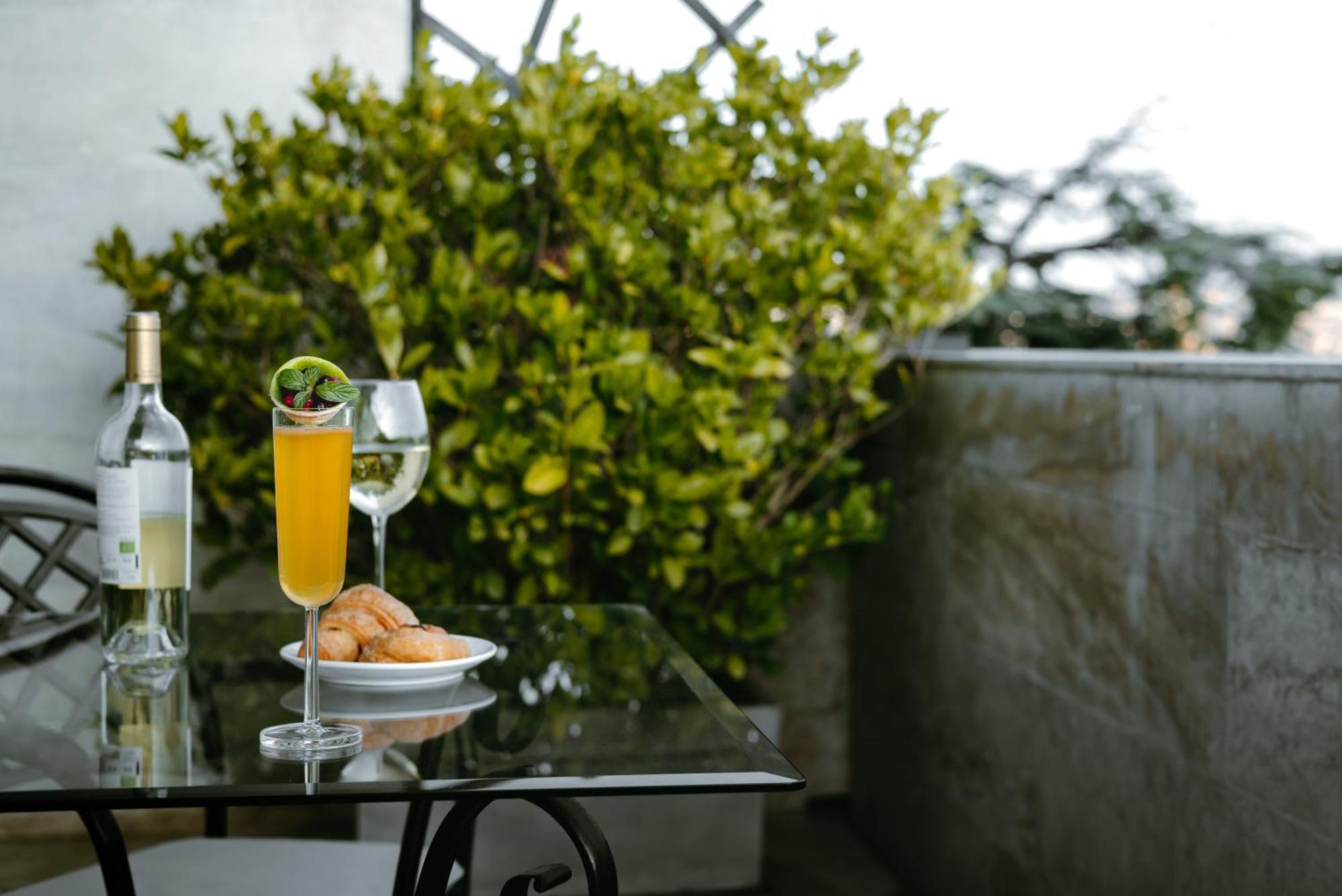 Citrus Hotel Tbilisi Exterior photo