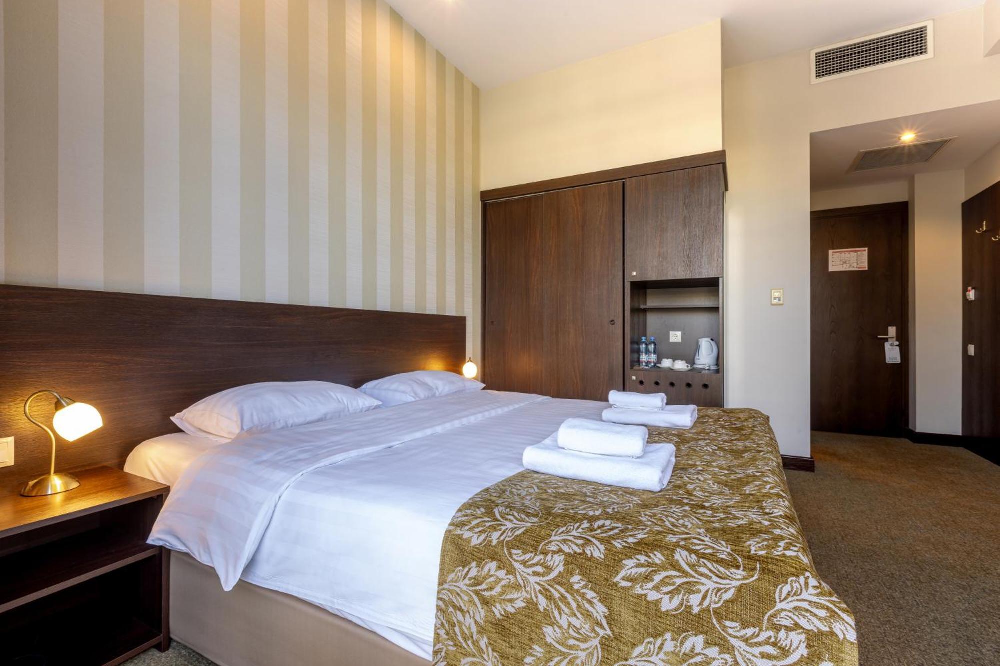 Citrus Hotel Tbilisi Room photo
